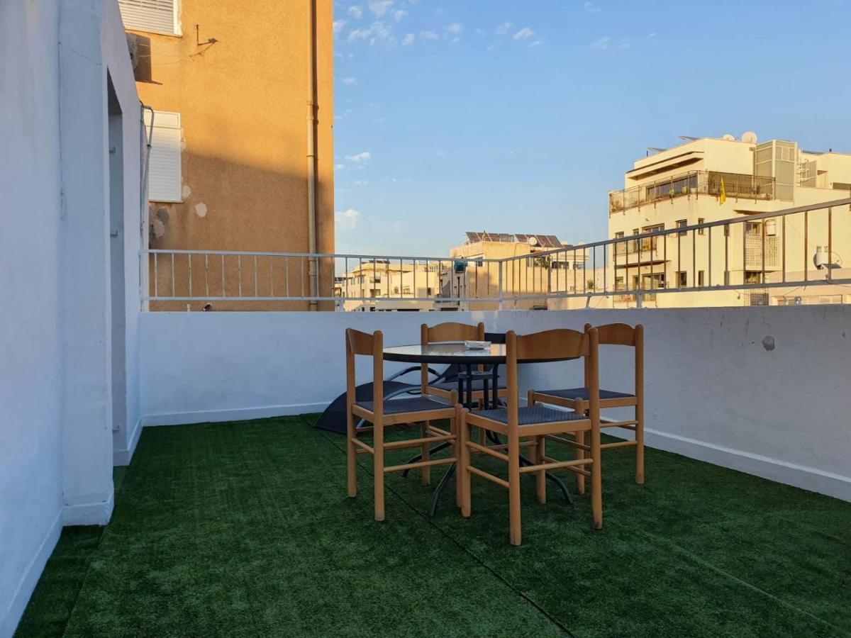 Bu93 Auberge de jeunesse *
